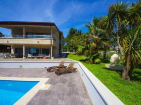 Belvilla by OYO Villa Montalvo
